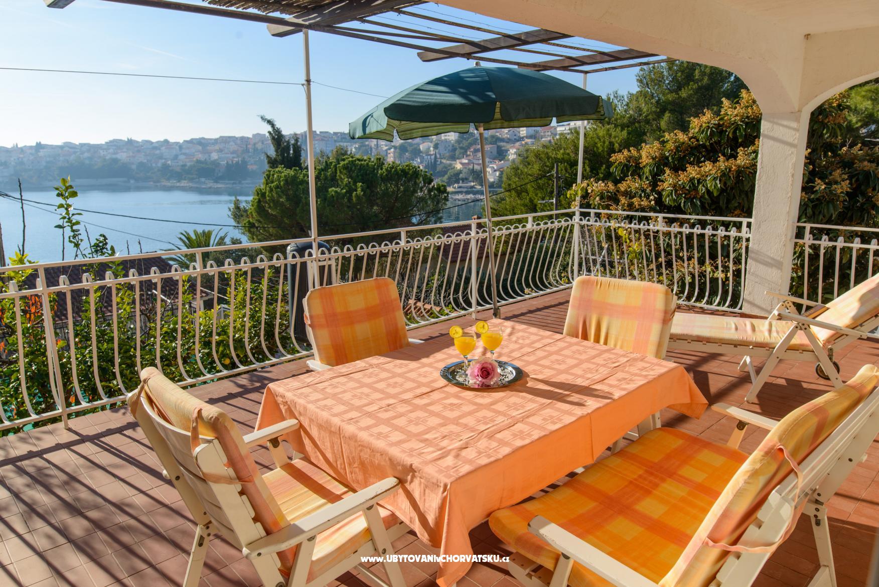 Villa Bellevue – Ferienwohnung Trogir, Kroatien – Foto 3