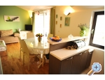 Apartmny &amp; Pokoje Jelavi - Trogir Chorvatsko
