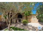 Lux Oasis - Trogir Kroatien