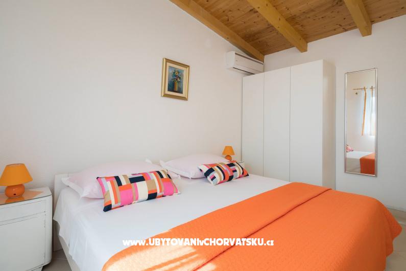 Haus Tea in a beautiful nature – Ferienwohnung Trogir, Kroatien – Foto 6