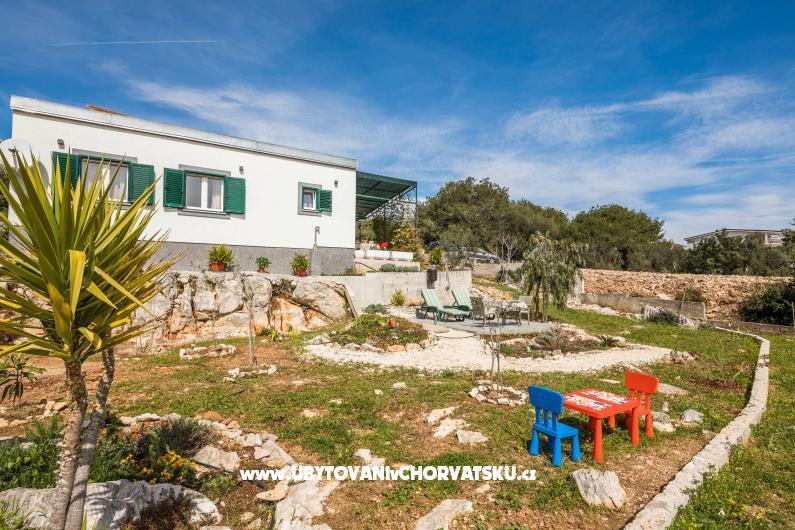 Haus Tea in a beautiful nature – Ferienwohnung Trogir, Kroatien – Foto 7