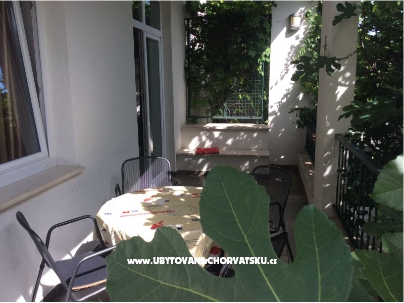Apartment Varija – Ferienwohnung Tucepi, Kroatien – Foto 3