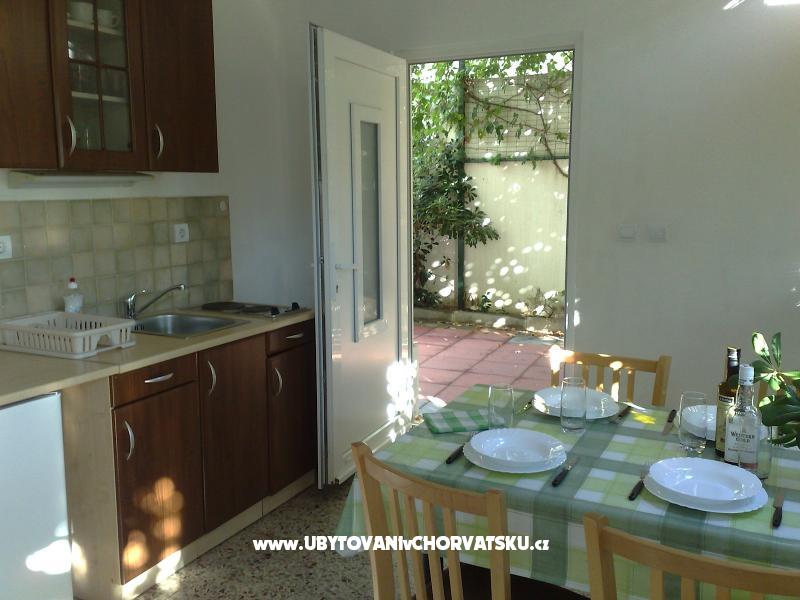 Apartment Varija – Ferienwohnung Tucepi, Kroatien – Foto 4