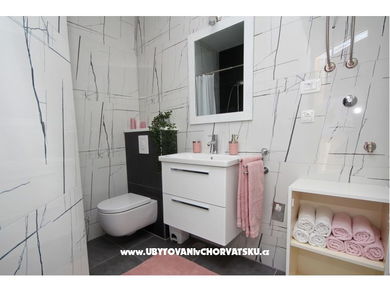 Appartements Acika – Ferienwohnung Tucepi, Kroatien – Foto 17