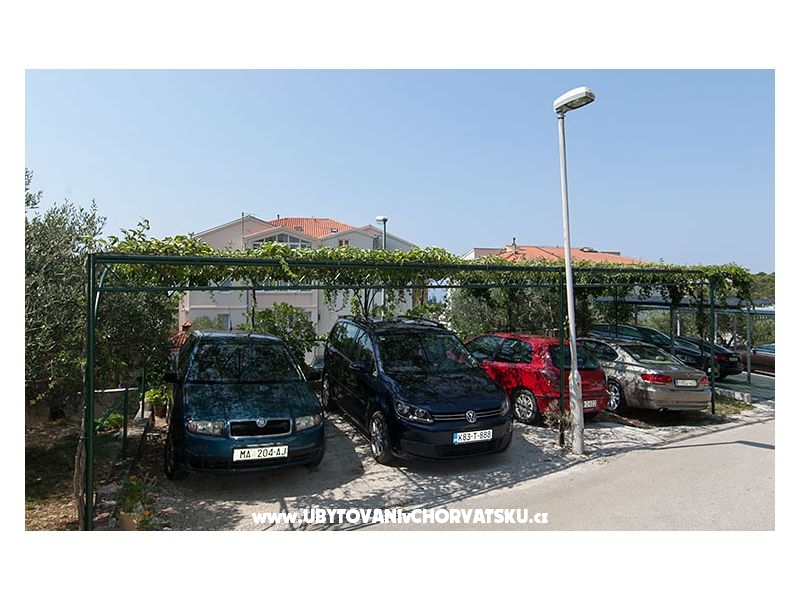 Appartements Emi – Ferienwohnung Tucepi, Kroatien – Foto 7