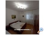 Apartmaji Kamena 57 - Tuepi Hrvaka
