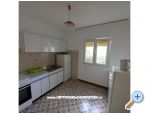 Apartmaji Kamena 57 - Tuepi Hrvaka