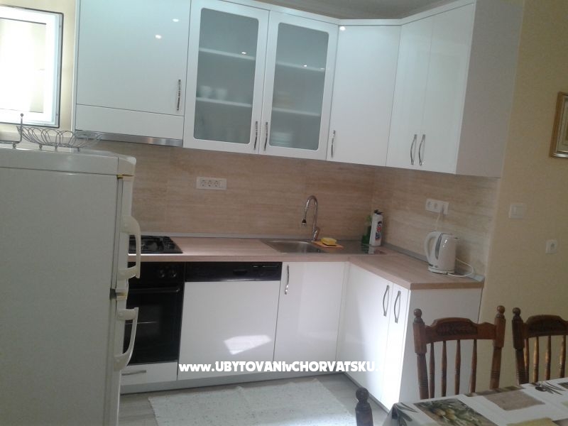 Appartements Ognjen Lalić – Ferienwohnung Tucepi, Kroatien – Foto 7