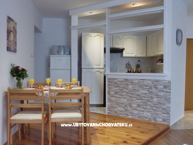 Appartements Šarić – Ferienwohnung Tucepi, Kroatien – Foto 10