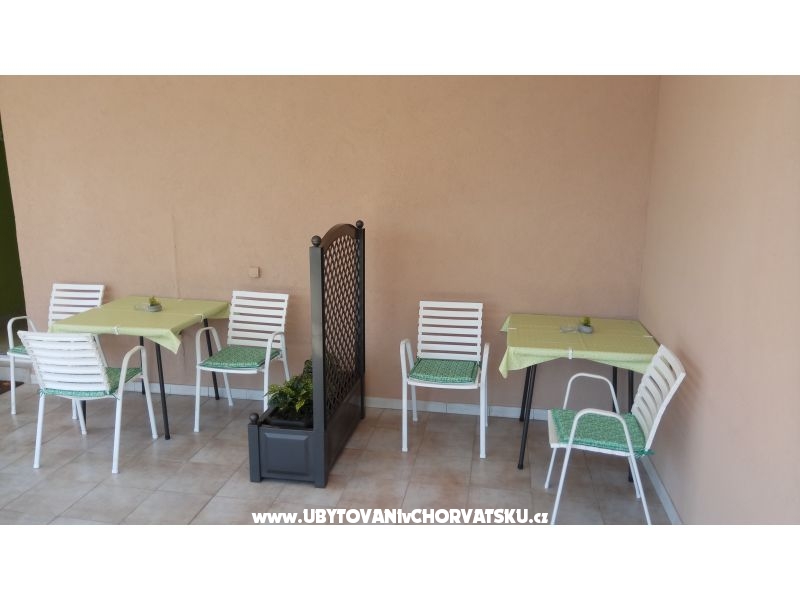 Appartements Mena – Ferienwohnung Tucepi, Kroatien – Foto 7