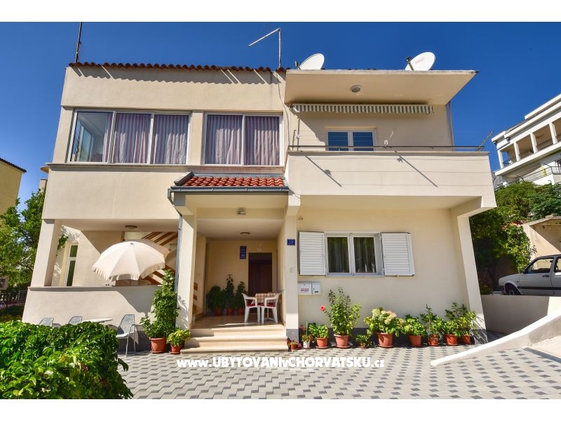 Appartements Mijacika – Ferienwohnung Tucepi, Kroatien – Foto 1