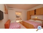 Apartments imi - Tuepi Croatia