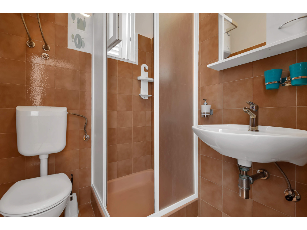 Beachfront Szobák Ana - Tučepi Horvátország