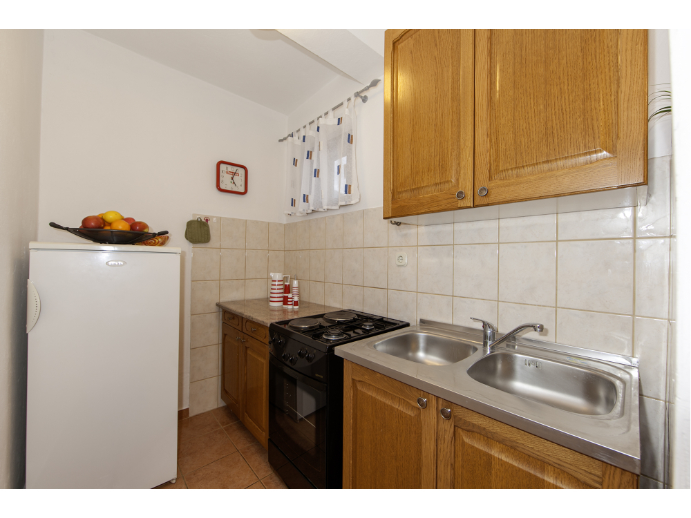 Maja �evelj - H�z 1 - Tu�epi Horv�torsz�g