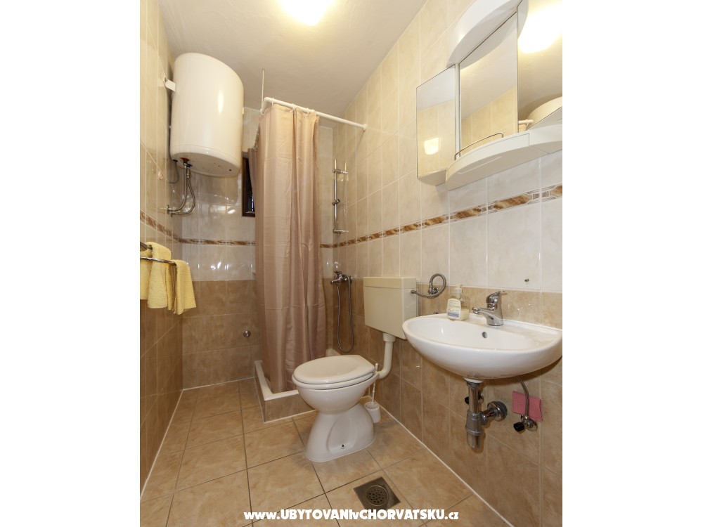 Maja �evelj - H�z 1 - Tu�epi Horv�torsz�g