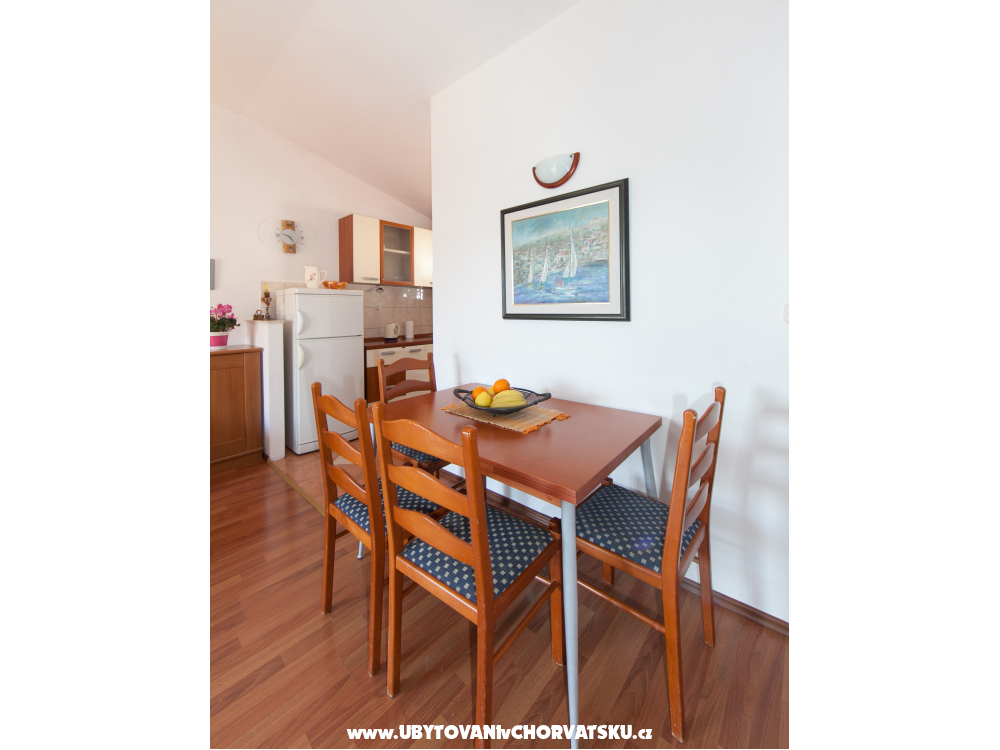 Maja �evelj - H�z 1 - Tu�epi Horv�torsz�g