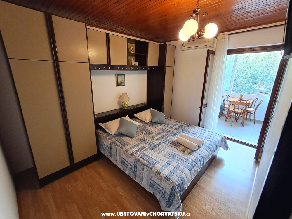 Olive Appartement and Zimmers - Tu�epi Kroatien