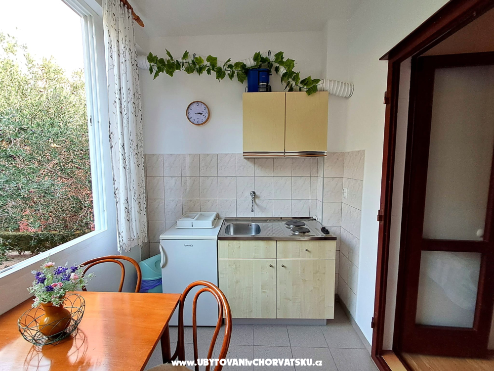 Olive Appartement and Zimmers - Tu�epi Kroatien
