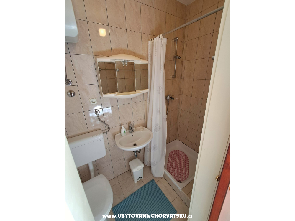 Olive Appartement and Zimmers - Tu�epi Kroatien