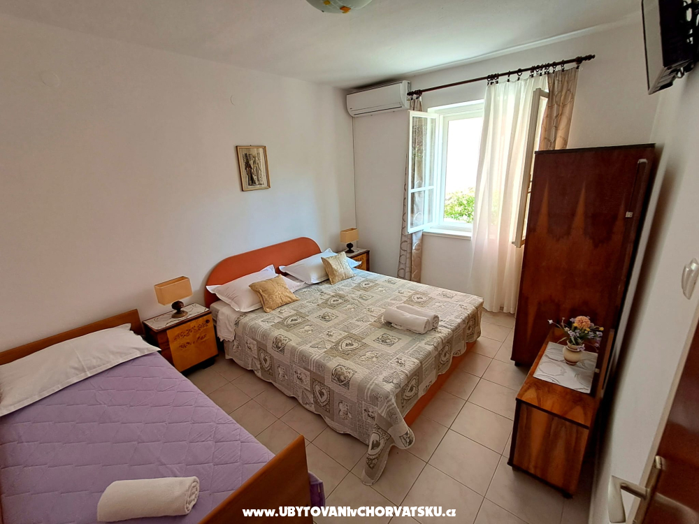 Olive Appartement and Zimmers - Tu�epi Kroatien