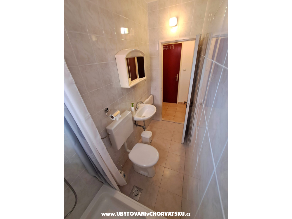 Olive Appartement and Zimmers - Tu�epi Kroatien