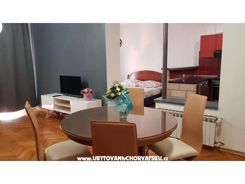 Villa Rossa – Ferienwohnung Tucepi, Kroatien – Foto 4