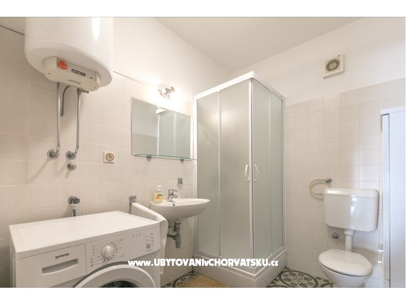 Apartmány Mira Grdovic – ubytování ostrov Ugljan, Chorvatsko – foto 1