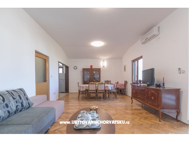 Apartmány Mira Grdovic – ubytování ostrov Ugljan, Chorvatsko – foto 11