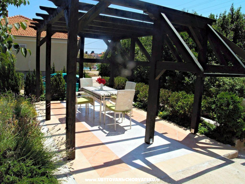 апартаменты Rena - ostrov Ugljan Хорватия