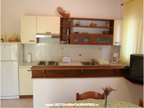 Appartements Rozelyn - ostrov Ugljan Croatie
