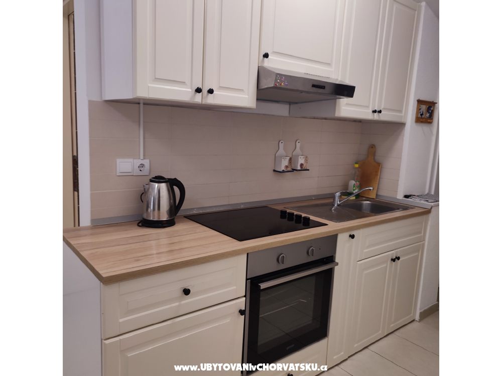 Apartmány Delfin - ostrov Vir Chorvatsko