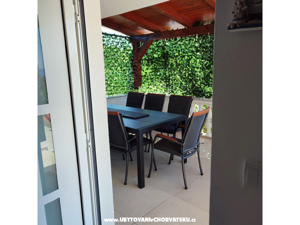 Apartmány Delfin - ostrov Vir Chorvatsko