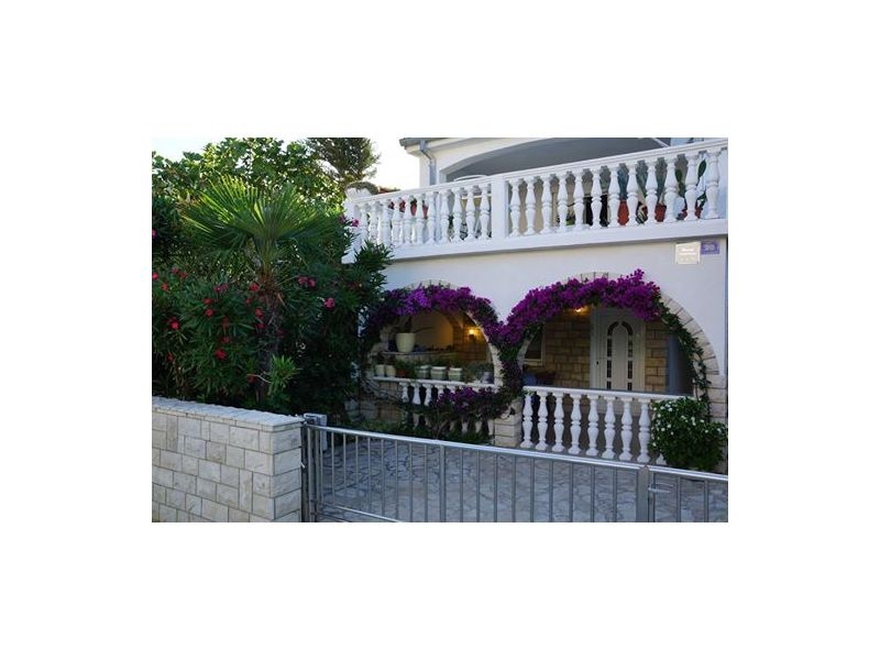 Apartment Sabina – Ferienwohnung Insel Vir, Kroatien – Foto 1