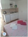 Appartements Alma - ostrov Vir Kroatien