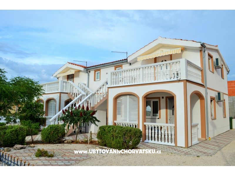 Appartements Čvangić – Ferienwohnung Insel Vir, Kroatien – Foto 1