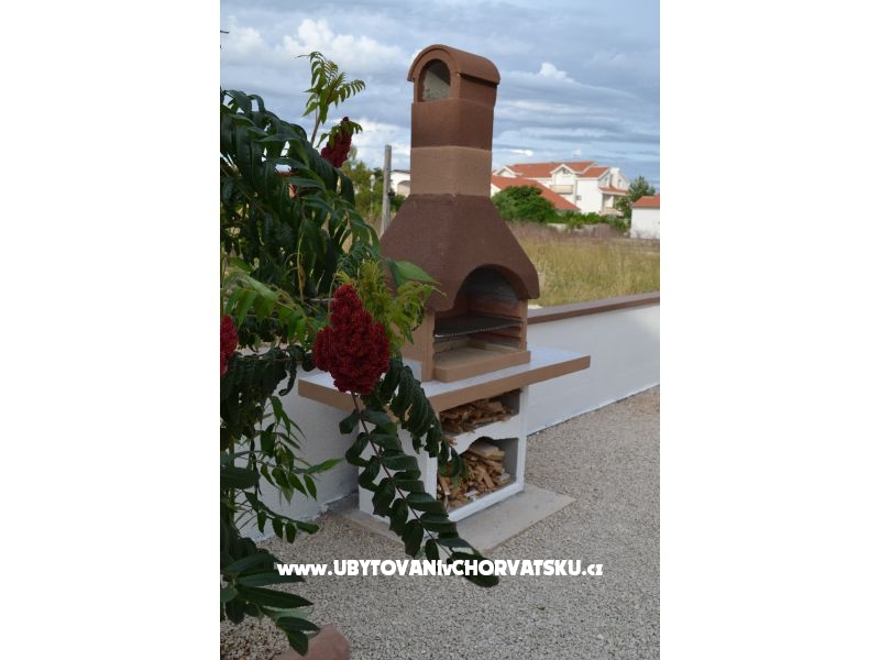 Appartements Čvangić – Ferienwohnung Insel Vir, Kroatien – Foto 4