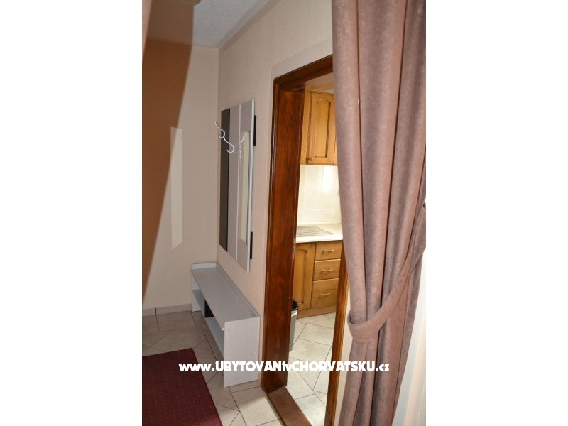 Appartements Čvangić – Ferienwohnung Insel Vir, Kroatien – Foto 7