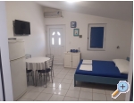 Appartements Fege - ostrov Vir Kroatien
