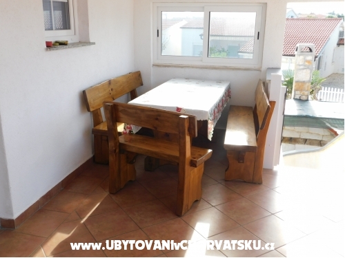 Appartements Ivica Serdarui - ostrov Vir Croatie