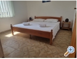 Appartements Juriko - ostrov Vir Kroatien