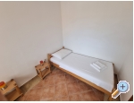 Appartements Juriko - ostrov Vir Kroatien