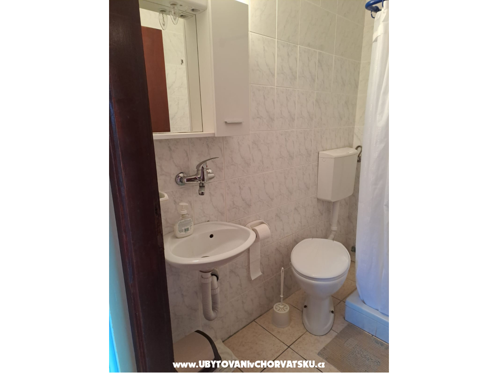 Appartements Katica - ostrov Vir Kroatien