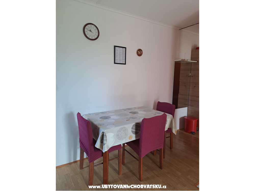 Appartements Katica - ostrov Vir Kroatien