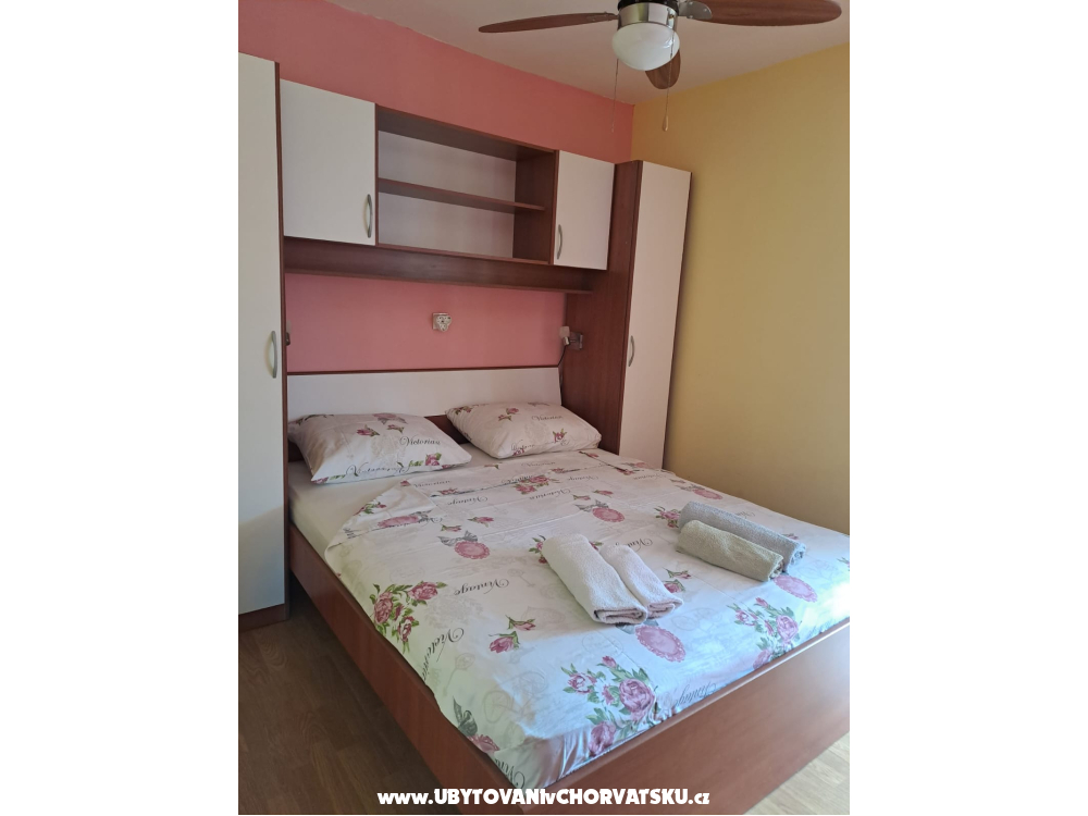 Appartements Katica - ostrov Vir Kroatien