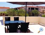 Apartmaji Leo - ostrov Vir Hrvaka
