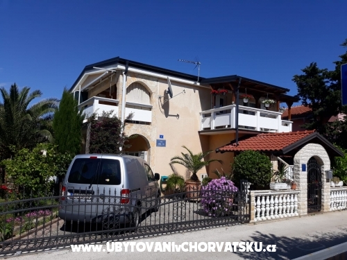 Appartements Leona - ostrov Vir Croatie