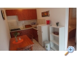 Appartements Peainovi - ostrov Vir Kroatien