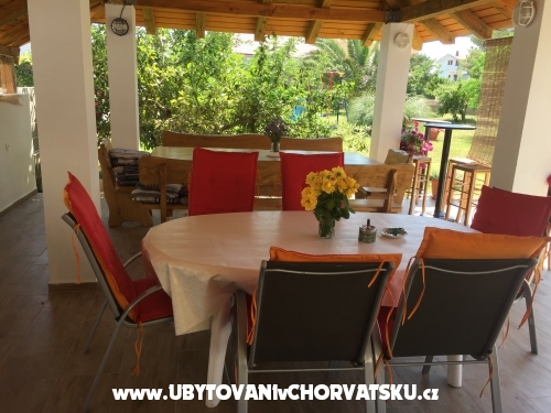 Apartmány SARIC A - ostrov Vir Chorvatsko