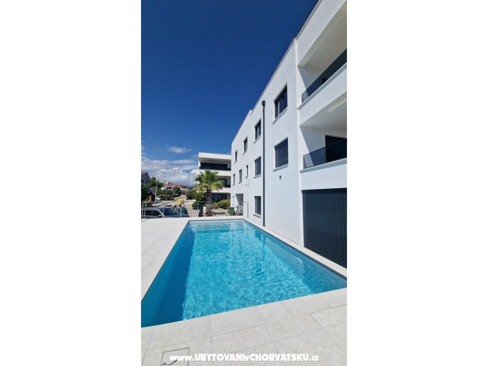 Dinary - ostrov Vir Croatia