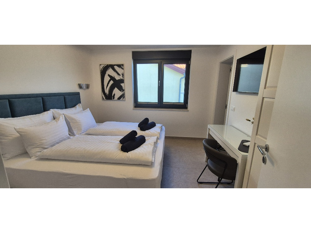 Dinary - ostrov Vir Croatia